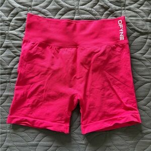 Dfyne shorts